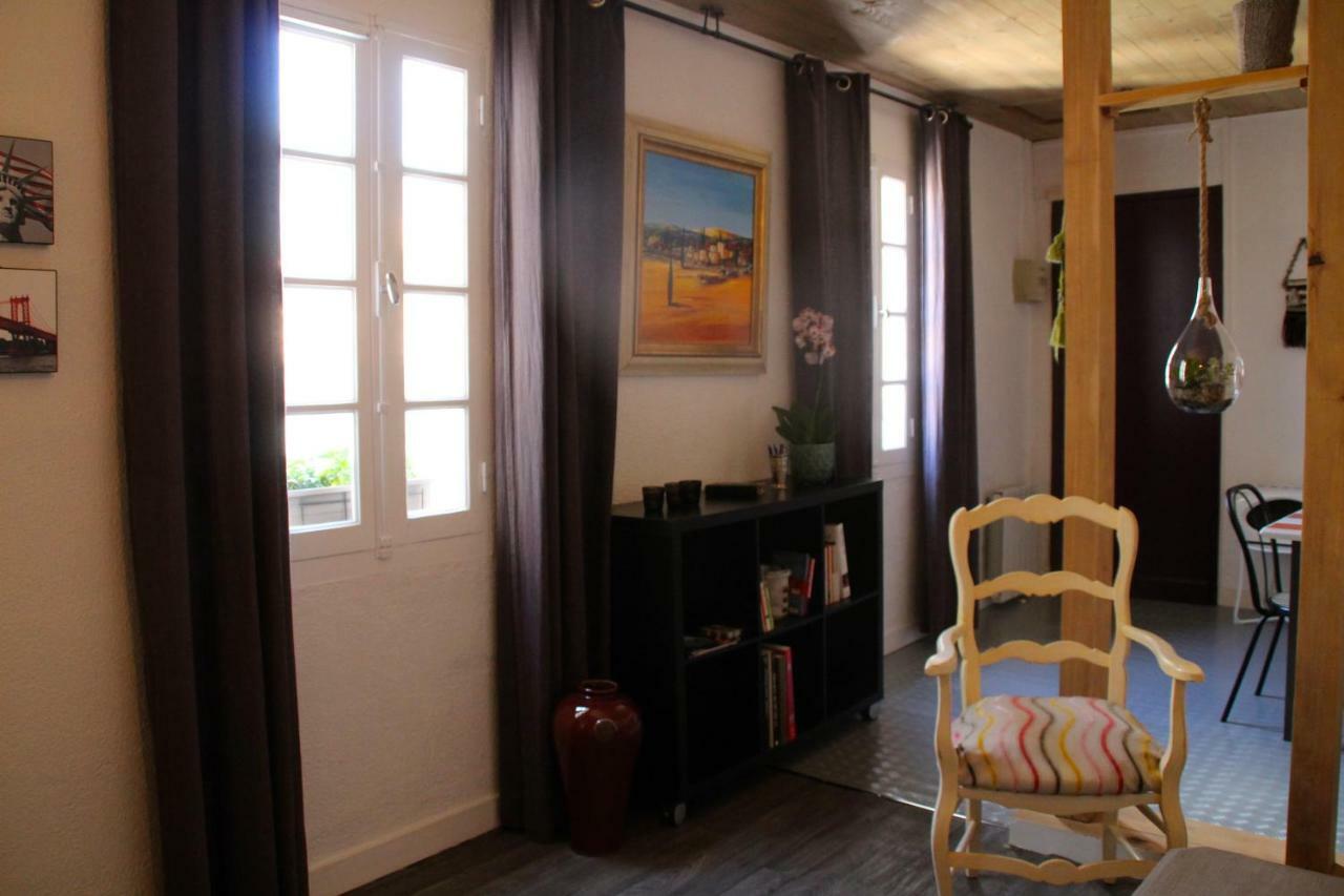 Une Chambre En Ville Saintes Kültér fotó