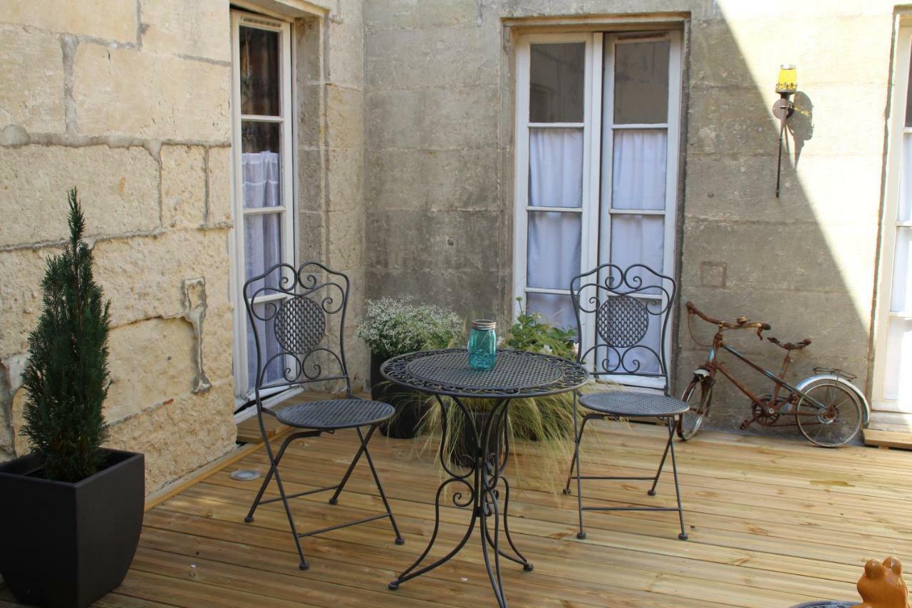 Une Chambre En Ville Saintes Kültér fotó